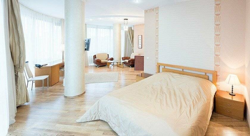 Люкс (светлый)